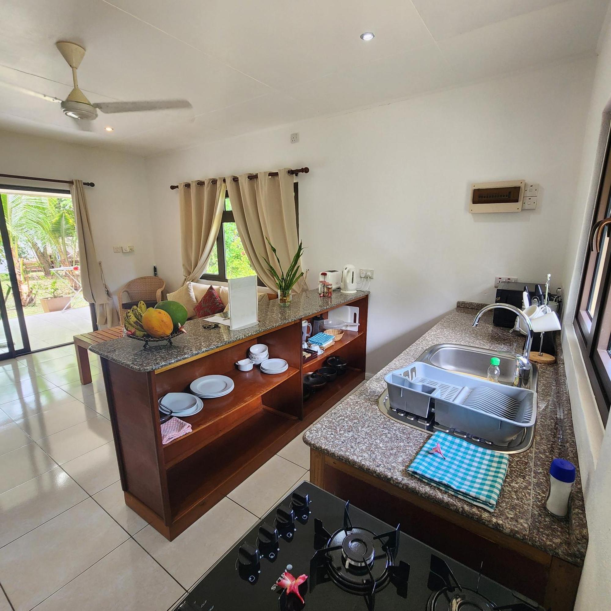 Surf Tropical Villa Takamaka Cerf Island Luaran gambar